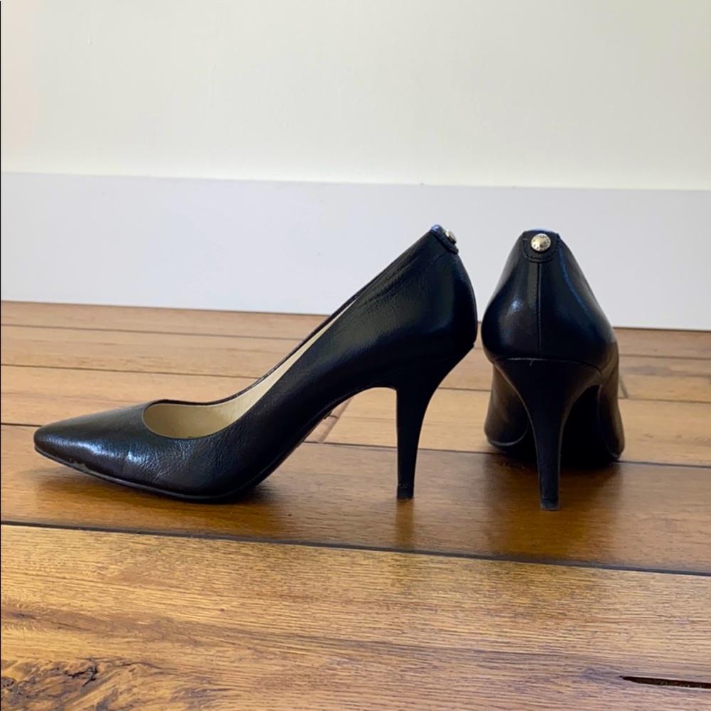 Black leather Michael Kors heels